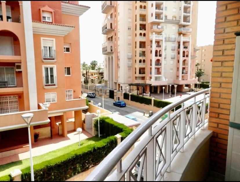 Beautiful Apartment Near Playa De Los Locos Torrevieja Exterior foto