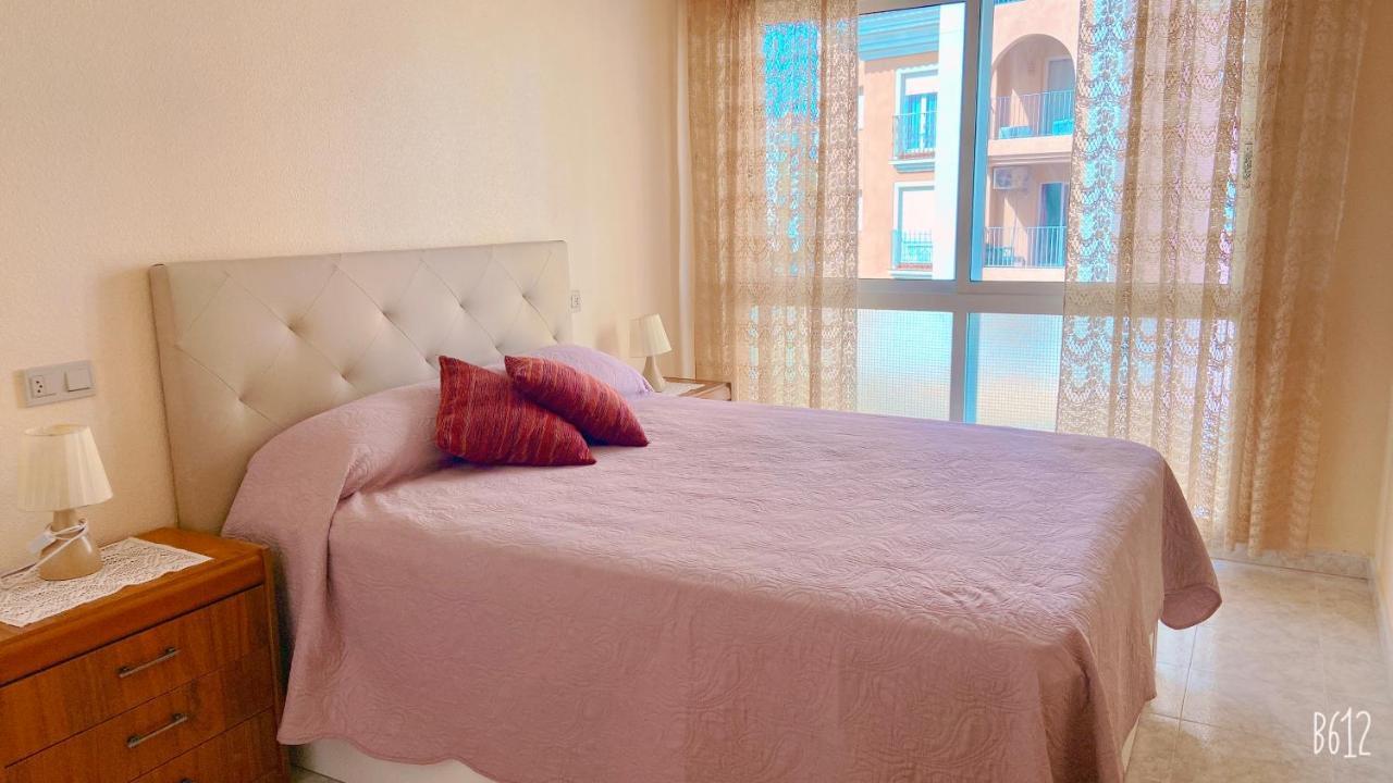 Beautiful Apartment Near Playa De Los Locos Torrevieja Exterior foto