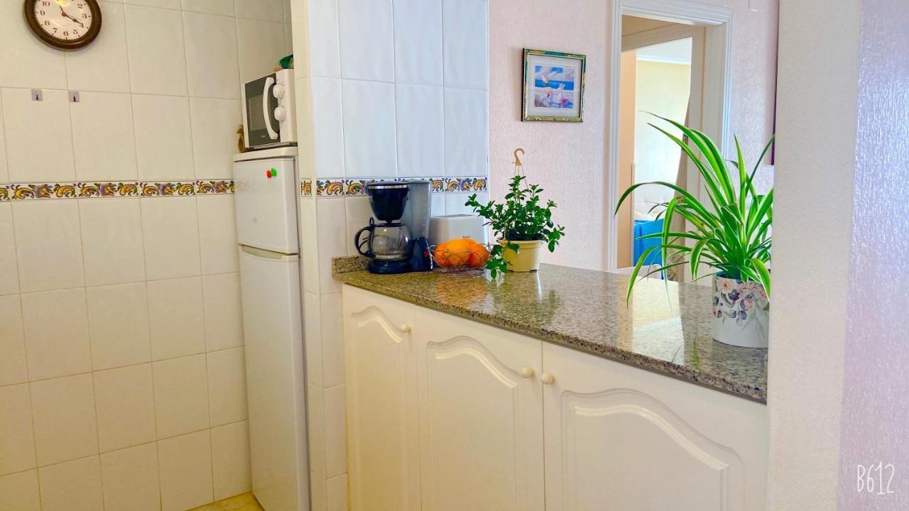 Beautiful Apartment Near Playa De Los Locos Torrevieja Exterior foto