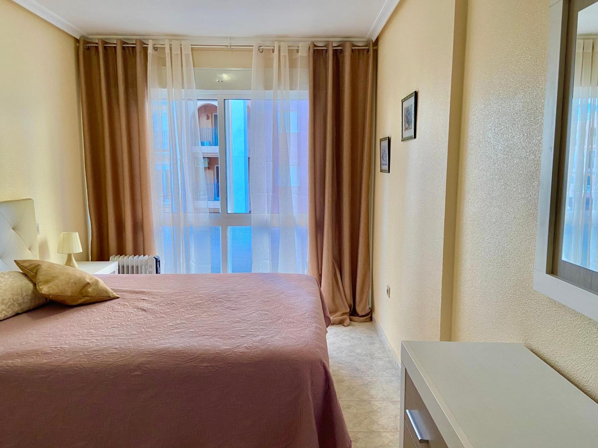 Beautiful Apartment Near Playa De Los Locos Torrevieja Exterior foto